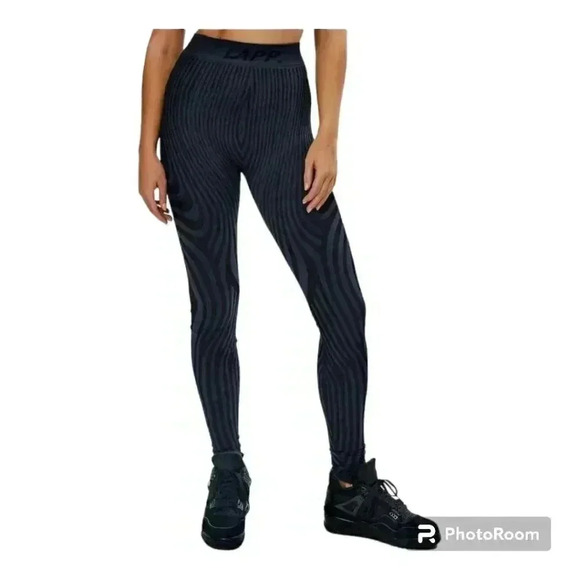 Lapp. Women's Illusion Seamless Leggings, Midnight Colorway, Size XL - Picture 1 of 7